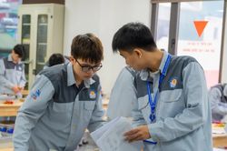 Không cần thi quốc gia, người học vẫn có thể được lựa chọn đi thi quốc tế