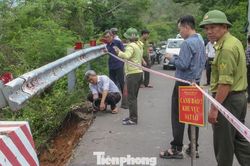 Kiểm tra tuyến đường sạt lở, nguy hiểm rình rập ngay trên khu dân cư