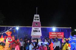 Trung thu ấm áp nơi đảo xa