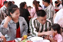 Khi yêu thương mở lối trở về