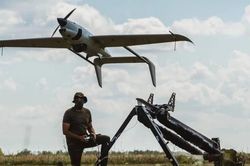 UAV Raybird Ukraine, 'chim săn mồi' bay 28 giờ liên tục lọt mắt xanh Lục quân Mỹ