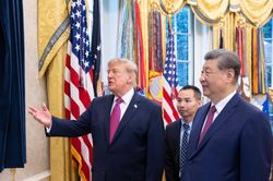 Ông Trump giới thiệu với Chủ tịch Trung Quốc 'báu vật' của Mỹ