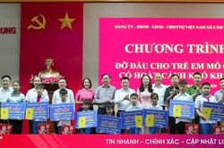 Xã Cẩm Trung kết nối, đỡ đầu 11 trẻ mồ côi có hoàn cảnh khó khăn