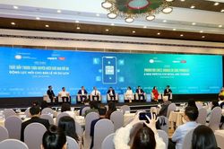 Thanh toán QR xuyên biên giới mở rộng dư địa cho du lịch, bán lẻ