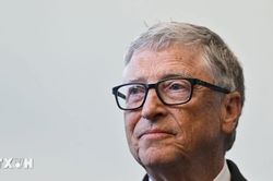 Tỷ phú Bill Gates cảnh báo AI có thể dẫn tới thảm họa