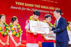 HIU khai giảng năm học mới với nhiều dấu ấn đặc biệt