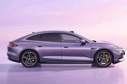 Xe điện mạnh 1.194 mã lực, phạm vi hoạt động 1.100 km/lần sạc, giá gần 1 tỷ đồng