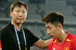 HLV Kim Sang Sik tuyên bố muốn có hành trình mới