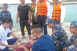 Cấp cứu thành công ngư dân bị sỏi niệu quản ở Trường Sa