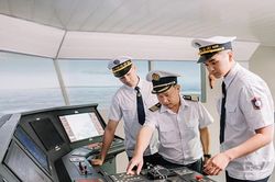 Rút ngắn rào cản, nâng tầm nguồn nhân lực hàng hải Việt Nam