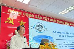 Vì sự an toàn của nông dân trên không gian mạng