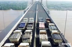 Thử tải cầu Phước Khánh trên cao tốc Bến Lức - Long Thành