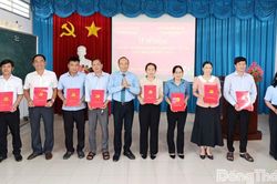 Bồi dưỡng, nâng cao kiến thức kinh tế tập thể cho cán bộ, công chức