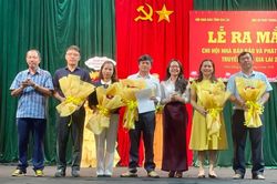 Ra mắt Chi hội Nhà báo Báo và phát thanh, truyền hình Gia Lai 2