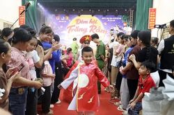 Rộn ràng sắc màu Trung thu