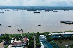 Sau hơn 8 tháng động thổ, cầu Phú Mỹ 2 vẫn chờ ngày thi công