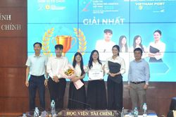 Đội Fourfold giành giải Nhất Tài năng trẻ Logistics Việt Nam 2026 cấp Học viện Tài chính