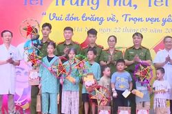 Tết Trung thu, Tết sẻ chia