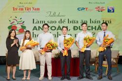 Talkshow: Giải bài toán bữa ăn bán trú: An toàn, đủ chất, ngon miệng