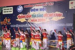 Phường Thạnh Mỹ Tây trao 168 suất học bổng trị hơn 400 triệu đồng và 660 suất quà trong đêm Trung thu