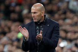 Zidane phá lời nguyền 32 năm của tuyển Pháp