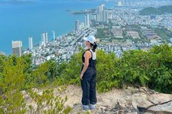 Cảnh báo trekking tại ngọn núi nhiều người đi lạc ở Nha Trang