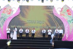 Khai mạc Tuần Văn hóa, Du lịch và Xúc tiến thương mại Lễ hội Côn Sơn - Kiếp Bạc