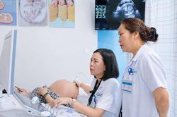 Việt Nam cần một mạng lưới y học bào thai, thay vì chỉ những trung tâm mạnh