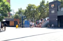 Camp Nou, nơi không chỉ có bóng đá