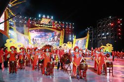 Lễ tưởng niệm 726 năm Ngày mất của Anh hùng dân tộc Trần Hưng Đạo và khai hội Côn Sơn, Kiếp Bạc