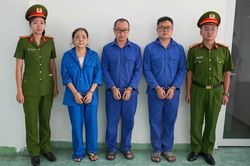 Bắt nhóm đối tượng vụ in, phát hành 21.000 quyển sách trái phép