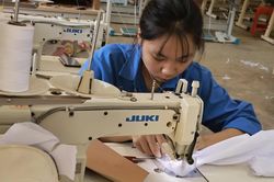 Từ lớp học nghề đến sinh kế cho người nghèo vùng khó