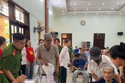 Hải Phòng: 'Đi từng ngõ, gõ từng nhà' thu nhận ADN thân nhân liệt sĩ chưa xác định danh tính đợt 2