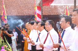Dâng hương tưởng niệm 584 năm ngày mất Anh hùng dân tộc, Danh nhân Văn hóa thế giới Nguyễn Trãi