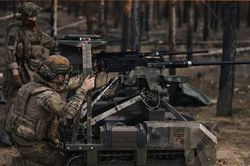 Tác chiến điện tử Ukraine 'bịt mắt' 20.000 UAV Nga, tung đòn kết liễu bằng sát thủ giấu mặt RAM-2X