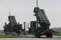 Mỹ không đưa tên lửa Patriot vào gói viện trợ 400 triệu USD cho Ukraine?