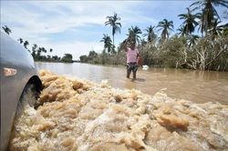 Bão mạnh áp sát, Mexico huy động hàng chục nghìn người ứng phó