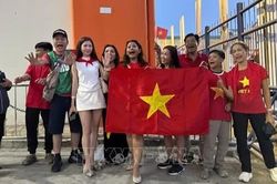 FIFA ASEAN Cup 2026: Cổ động viên Việt Nam vượt hàng trăm km đến Bandung 'tiếp lửa'