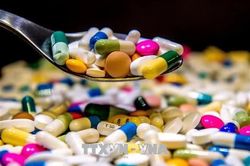 Tình trạng kháng thuốc và bài toán ứng phó đại dịch