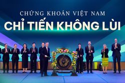 Tròn ba thập kỷ chứng khoán Việt Nam chỉ tiến không lùi