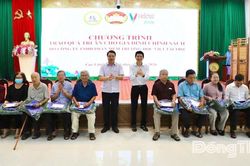 Trao hơn 540 phần quà tri ân gia đình chính sách tại phường Cao Lãnh, Mỹ Trà và Mỹ Ngãi