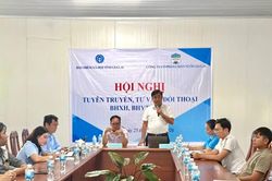 Hơn 50 người lao động tại Công ty Cổ phần Chăn nuôi Gia Lai tham dự đối thoại về chính sách BHXH, BHYT, BHTN