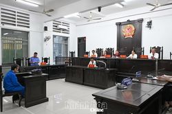 Về hưu còn lừa đảo, cựu nhân viên hàng không vào tù