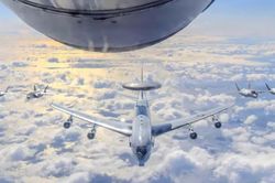 Chiến thuật phối hợp F-35A cùng E-3 Sentry và bước tiến cấu hình mới của tiêm kích Su-57