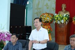 UBND tỉnh Lâm Đồng làm việc với 11 xã phía Đông về kinh tế - xã hội 9 tháng năm 2026