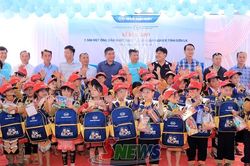 Trao tặng công trình dẫn nước sạch và tổ chức Tết Trung thu 2026 tại xã Ngọc Chiến