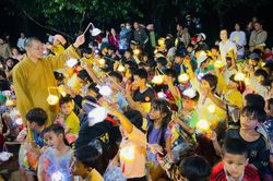 Đà Nẵng: Các chùa mang yêu thương đến những bản làng vùng cao