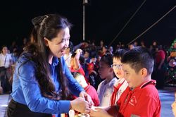 Tuyên Quang: Rộn ràng Đêm hội Trăng rằm, tiếp thêm ước mơ cho thiếu nhi