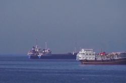 Iran đề xuất kế hoạch 7 ngày mở lại eo biển Hormuz