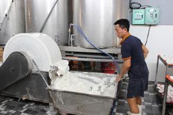Từ hạt gạo đến thương hiệu làng nghề: Hơn nửa thế kỷ giữ vị bún Đông Quang